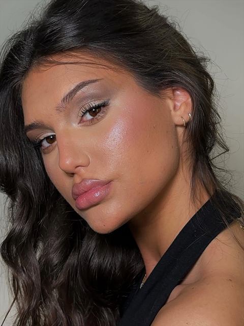 Luminous skin, makeup rad Jane Malinić